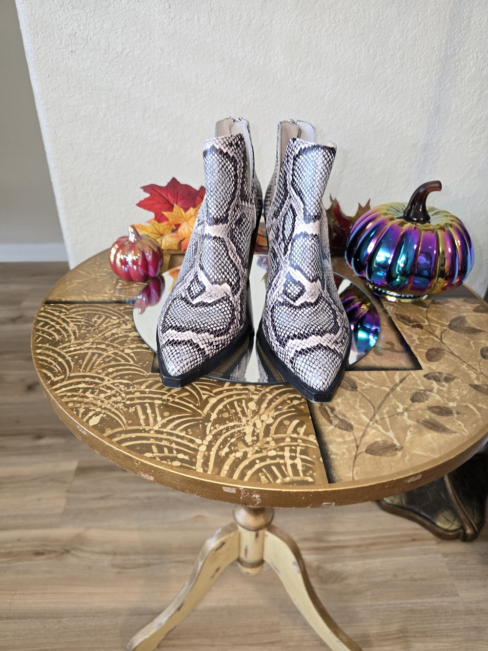 Vince Camuto Black & Cream Snake-Print Pointed Ankle Boots